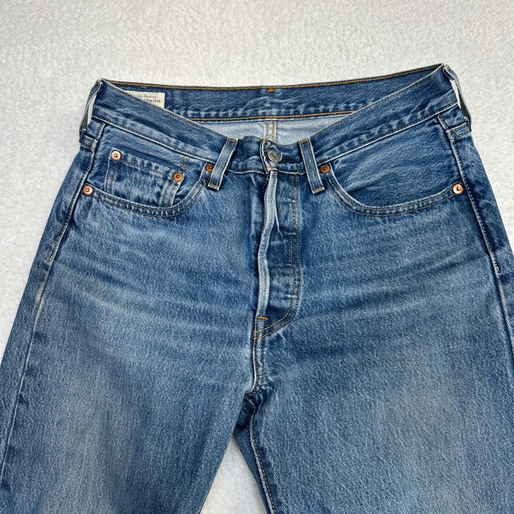Levi's Premium 501 S Skinny Blue Jeans Women size W28 L30 Medium Wash Button Fly - Picture 4 of 11